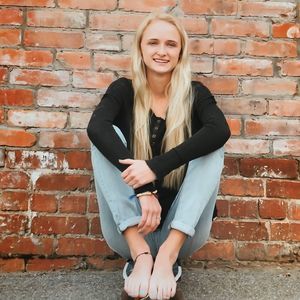 Meet your Posher, Jacqueline